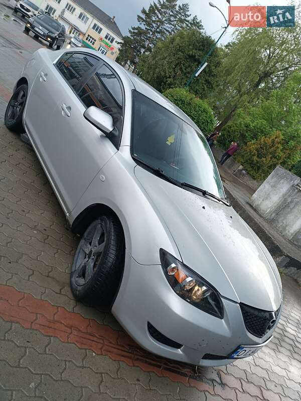 Хетчбек Mazda 3 2005 в 
