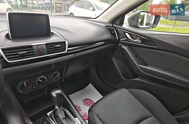 Седан Mazda 3 2014 в 