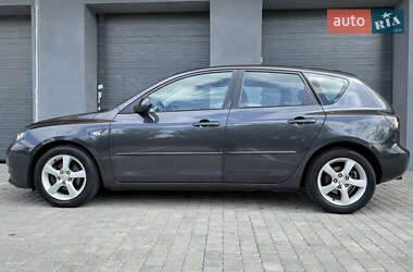 Хэтчбек Mazda 3 2005 в 