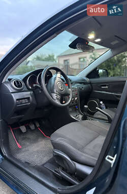 Седан Mazda 3 2006 в 