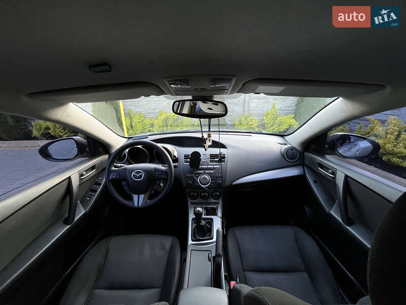 Хетчбек Mazda 3 2010 в Козятині