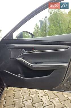 Хэтчбек Mazda 3 2019 в 