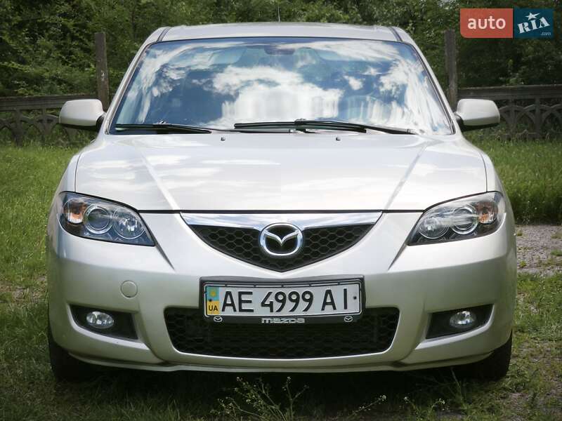 Седан Mazda 3 2007 в Кривому Розі