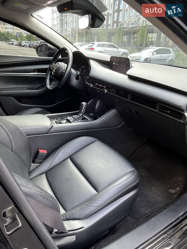 Седан Mazda 3 2021 в Києві