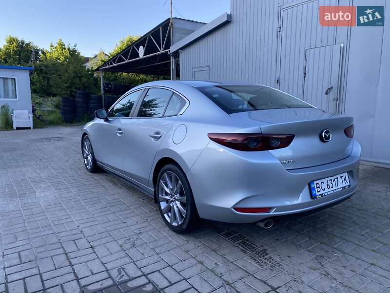 Седан Mazda 3 2019 в Львові