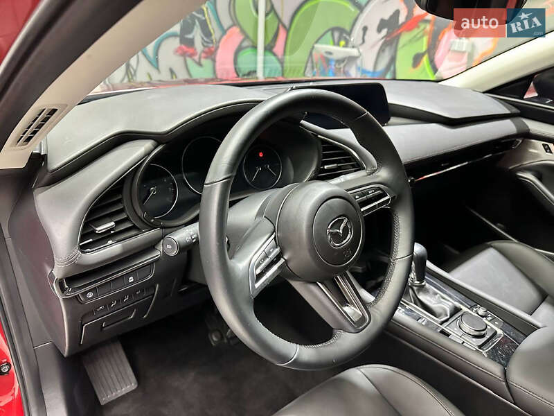 Седан Mazda 3 2019 в Киеве