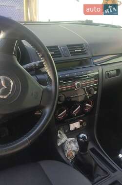 Хэтчбек Mazda 3 2008 в 
