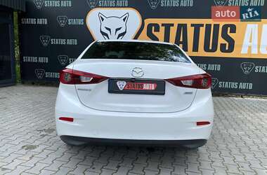 Седан Mazda 3 2014 в 