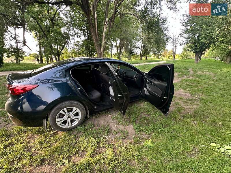 Седан Mazda 3 2015 в Криничках фото 18 Седан Mazda 3 2015 в Криничках