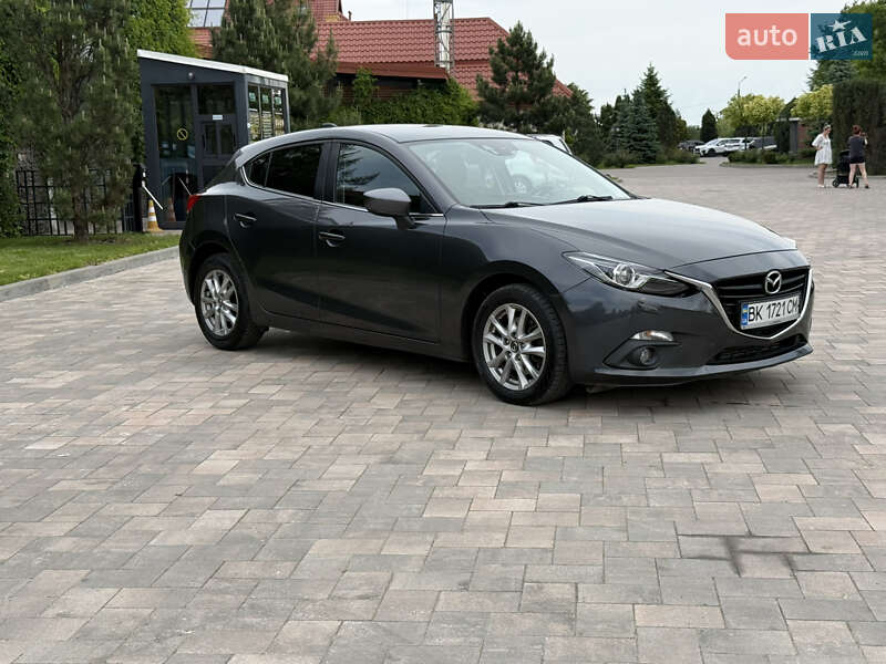 Хэтчбек Mazda 3 2014 в Ивано-Франковске