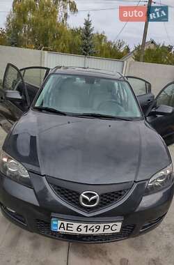 Седан Mazda 3 2007 в Днепре