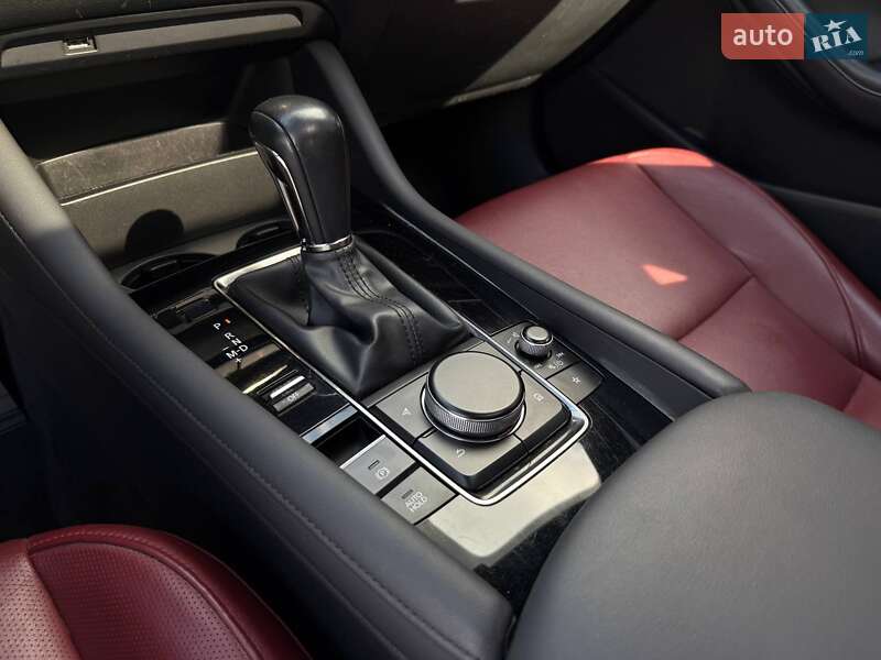 Хетчбек Mazda 3 2020 в Рівному