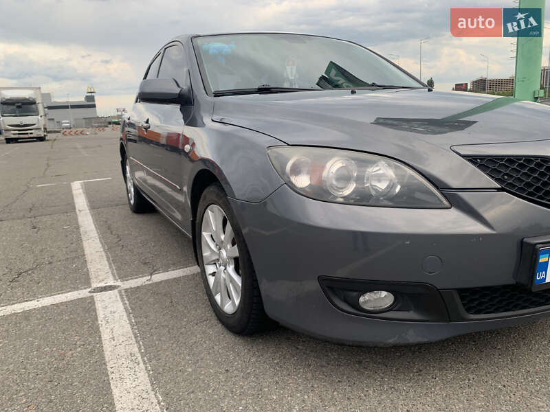 Хэтчбек Mazda 3 2007 в Киеве