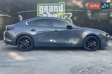 Седан Mazda 3 2023 в 