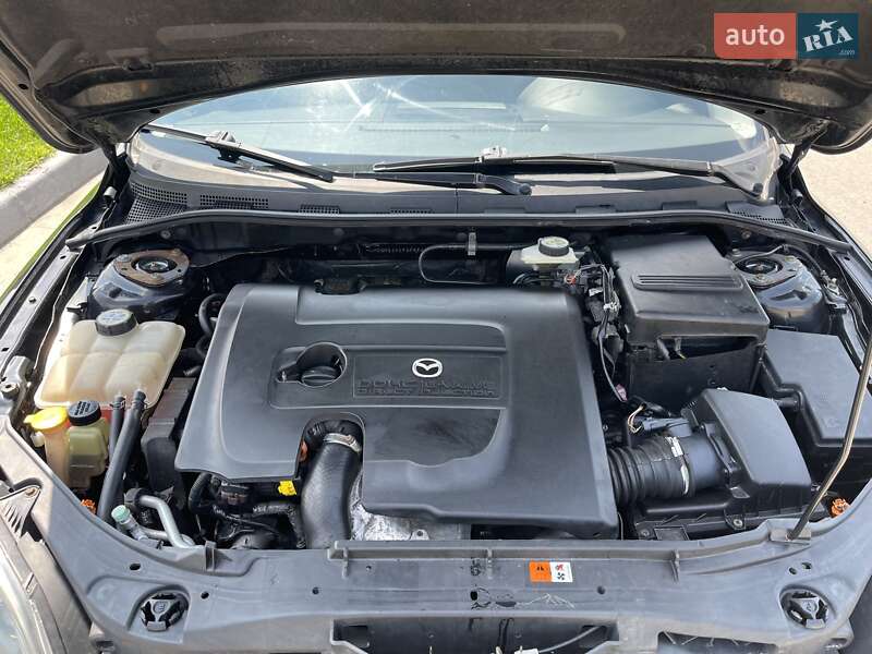 Хэтчбек Mazda 3 2007 в Остроге