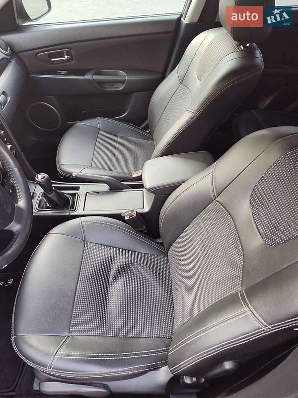 Хэтчбек Mazda 3 2008 в Львове
