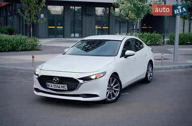 Седан Mazda 3 2019 в Києві