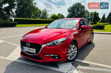 Седан Mazda 3 2016 в Киеве