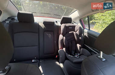 Седан Mazda 3 2007 в 