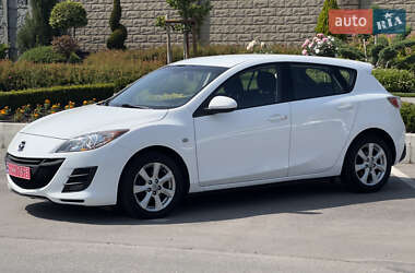 Хэтчбек Mazda 3 2010 в 
