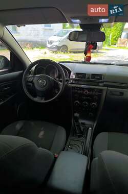 Хэтчбек Mazda 3 2008 в 