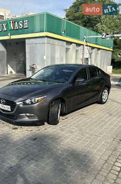 Седан Mazda 3 2017 в 