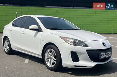 Седан Mazda 3 2013 в Києві