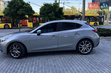 Хэтчбек Mazda 3 2014 в 