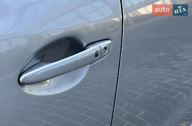 Хэтчбек Mazda 3 2014 в 