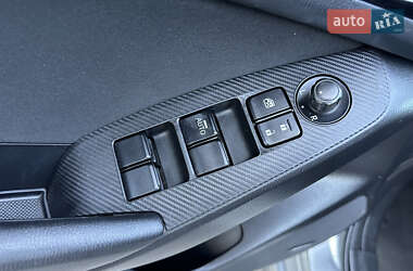 Хэтчбек Mazda 3 2014 в 