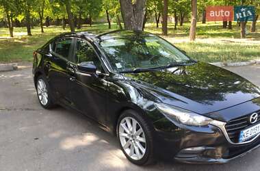 Седан Mazda 3 2016 в 