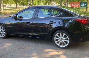 Седан Mazda 3 2016 в 