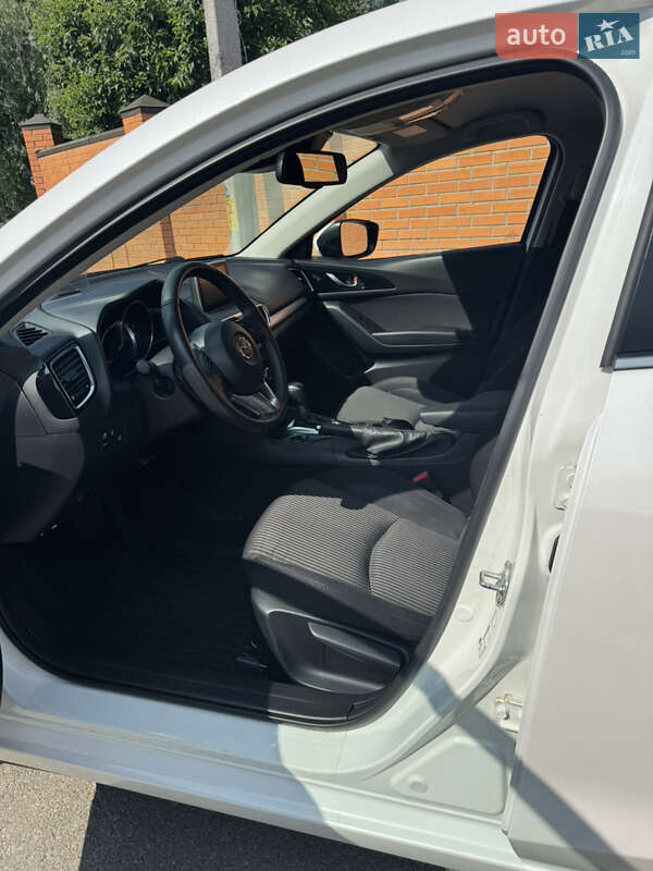 Хэтчбек Mazda 3 2013 в Киеве