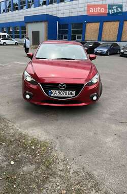 Седан Mazda 3 2015 в Києві