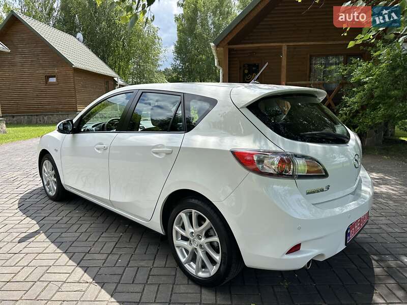 Хетчбек Mazda 3 2011 в Луцьку