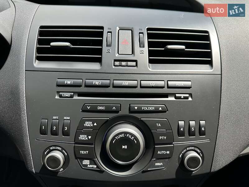 Хетчбек Mazda 3 2011 в Луцьку