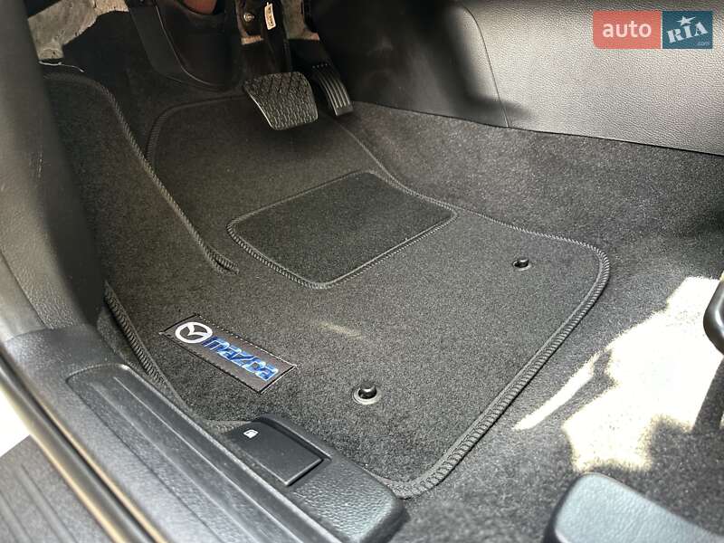 Хетчбек Mazda 3 2011 в Луцьку