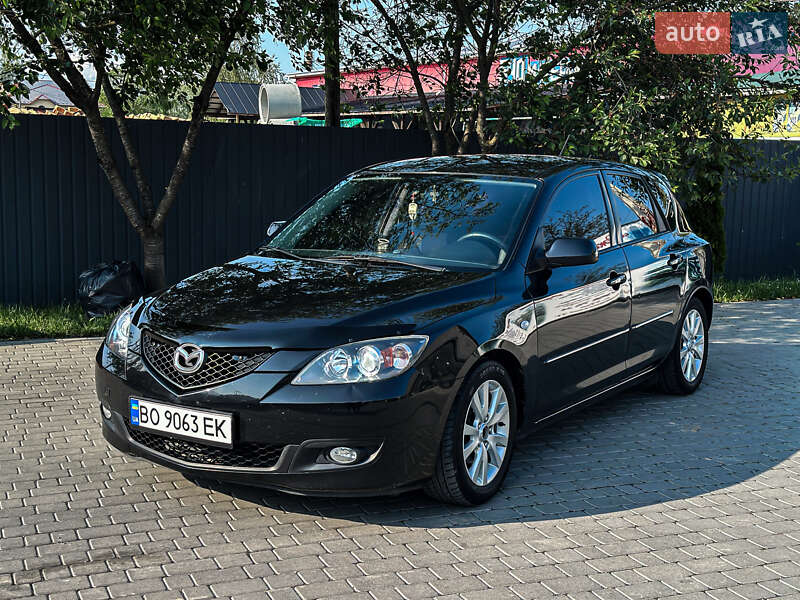 Хэтчбек Mazda 3 2007 в 