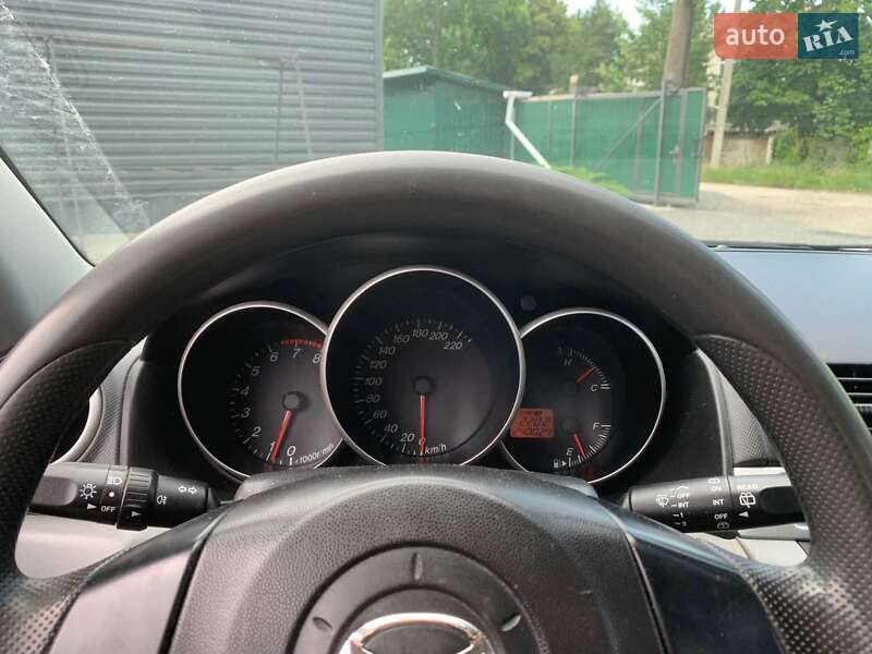 Хэтчбек Mazda 3 2005 в Коростышеве фото 9 Хэтчбек Mazda 3 2005 в Коростышеве