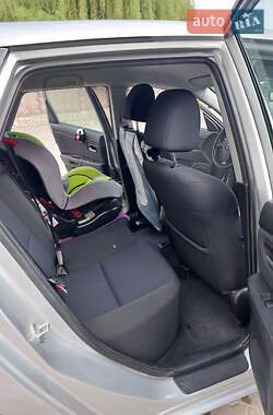 Хэтчбек Mazda 3 2006 в 