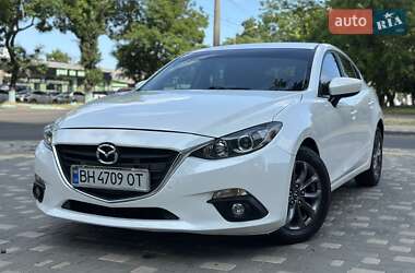 Хэтчбек Mazda 3 2015 в Одессе