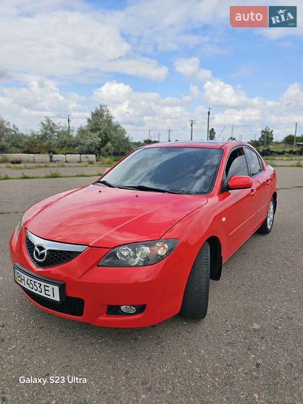 Седан Mazda 3 2007 в 