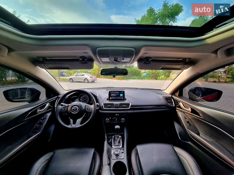 Седан Mazda 3 2013 в Кропивницком