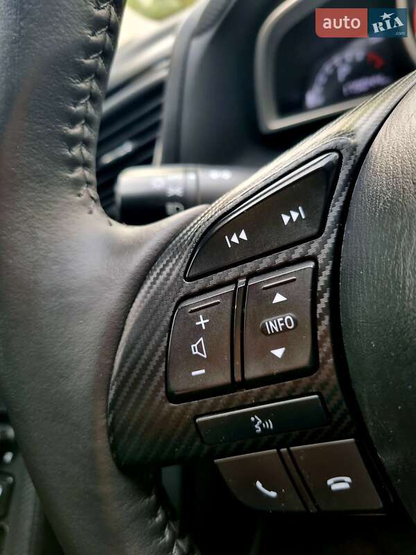 Седан Mazda 3 2013 в Кропивницком