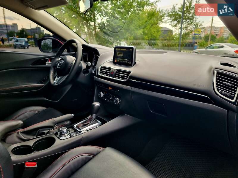 Седан Mazda 3 2013 в Кропивницком