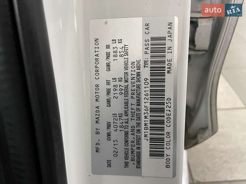 Хэтчбек Mazda 3 2015 в Киеве