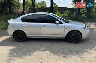 Седан Mazda 3 2006 в 