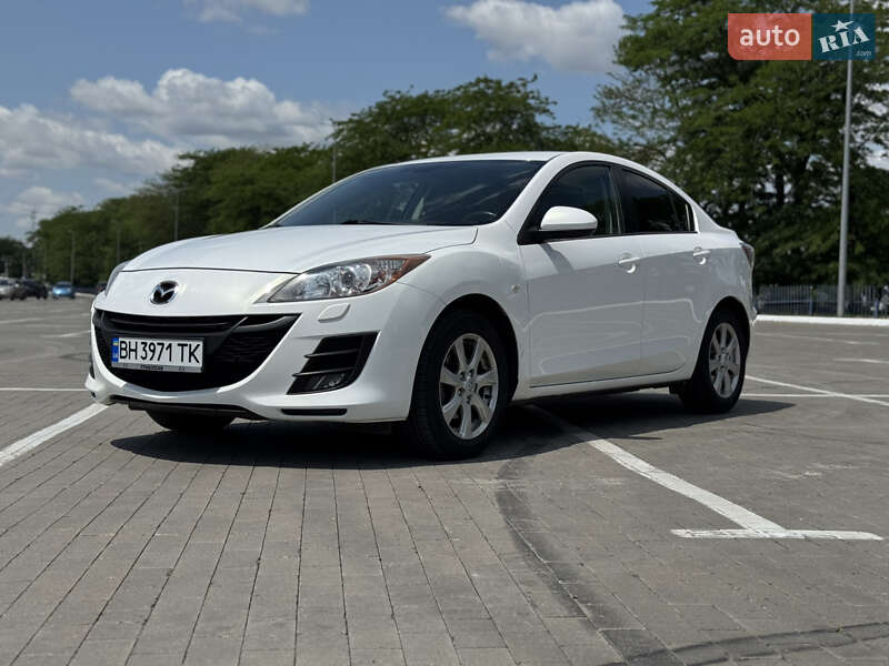 Mazda 3 2011