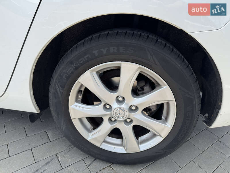 Седан Mazda 3 2011 в Одесі