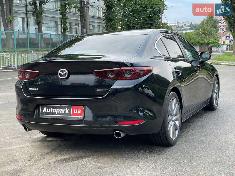 Седан Mazda 3 2019 в Киеве
